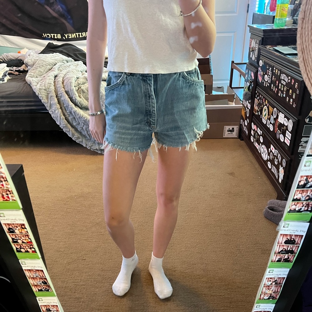 medium wash lee denim shorts